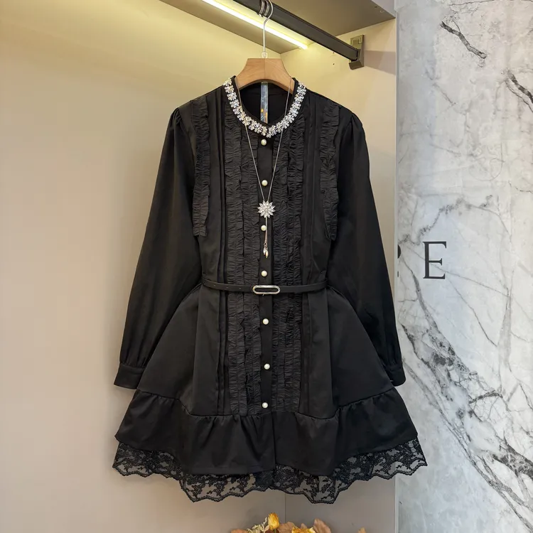 2025新款气质简约蕾丝边设计感洋气轻奢收腰带腰带大码连衣裙9179