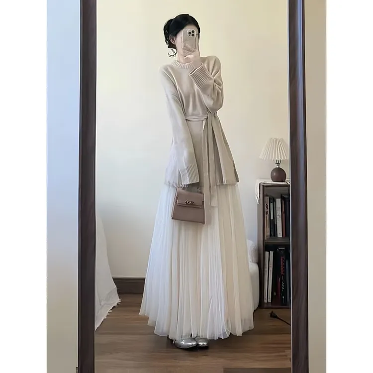 穿搭一整套超火高级感清纯白月光独特超好看针织衫半身裙两件套女