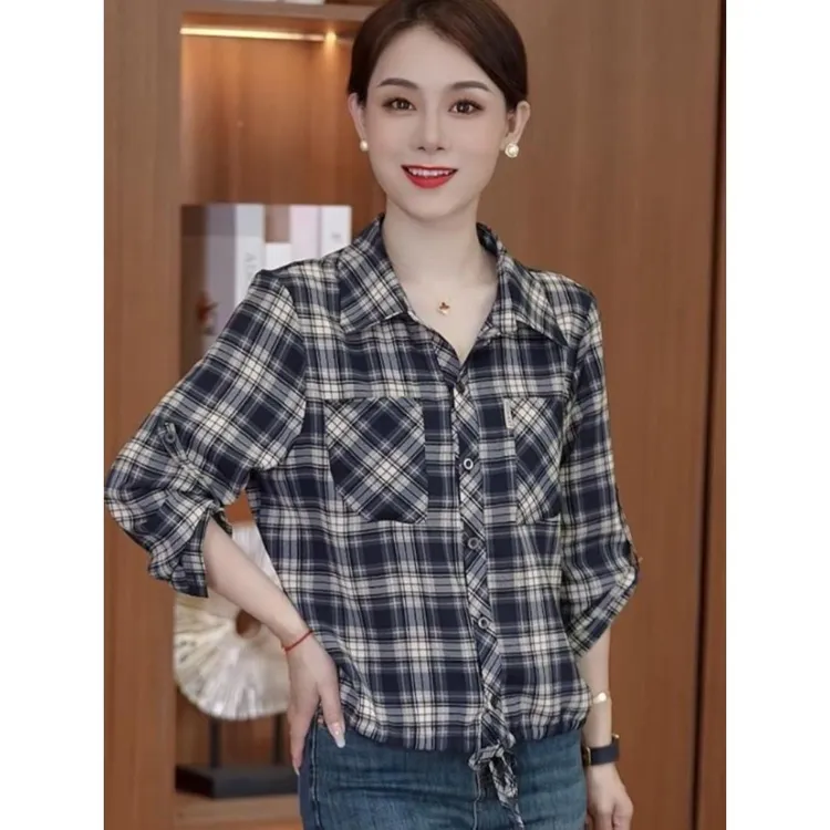 时尚休闲长袖衬衫春秋小个子洋气减龄遮肚子潮流显瘦格子小衫上衣