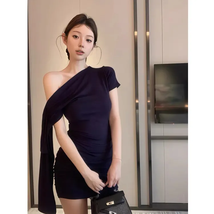褶皱包臀裙紧身性感飘带斜领修身短裙纯欲女甜辣风气质连衣裙子夏
