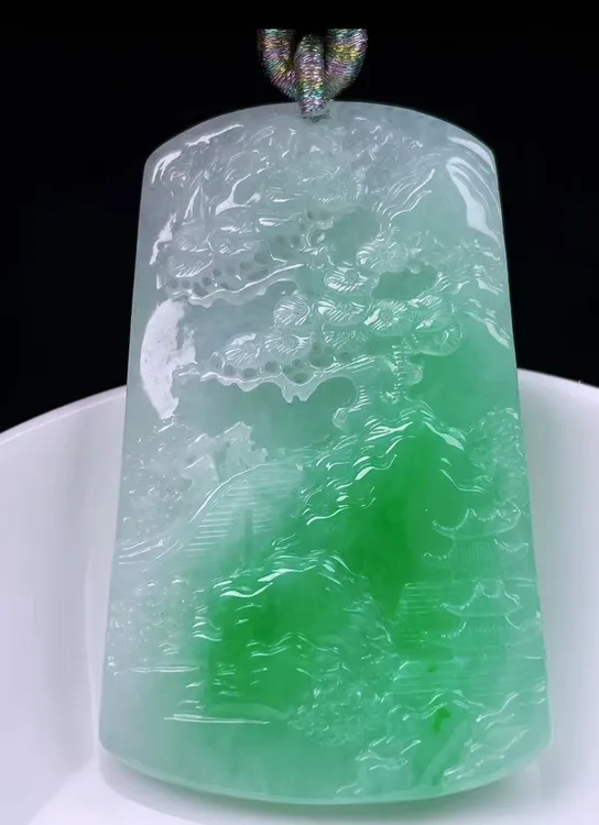 精品翡翠雕刻定制吊坠链接