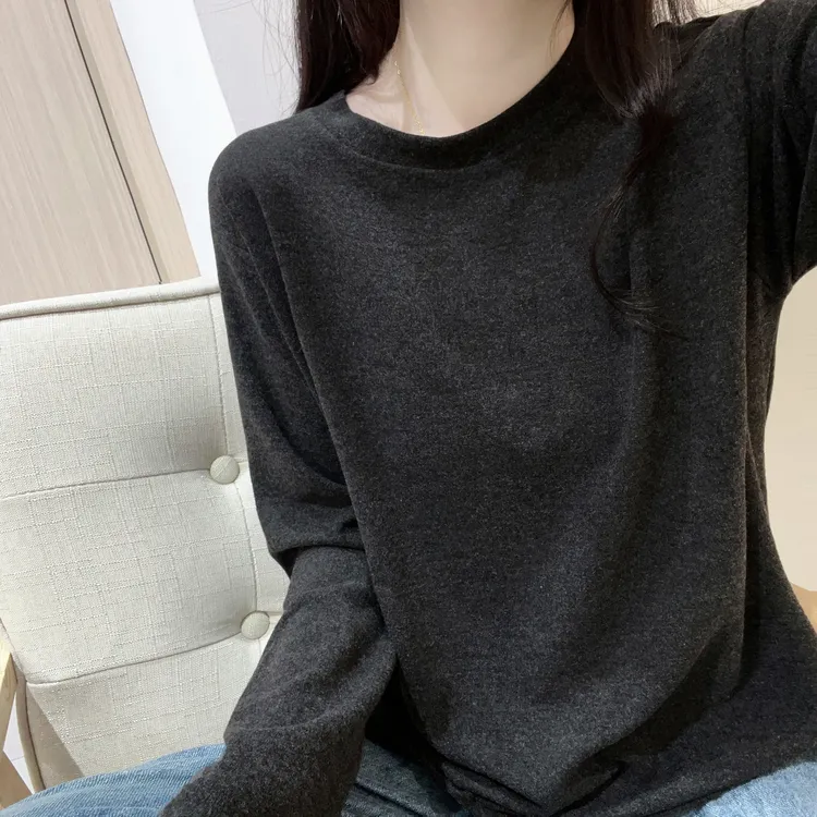 加厚磨毛保暖打底衫女秋冬宽松百搭显瘦灰色长袖内搭圆领T恤上衣