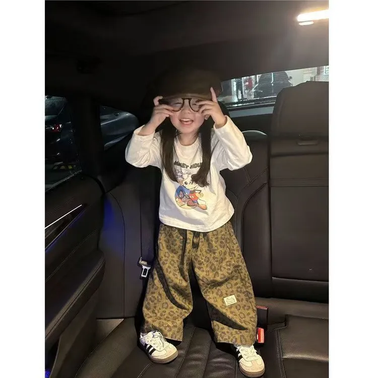 韩版童装女童秋装套装洋气儿童休闲米奇t恤上衣时髦豹纹裤子两件