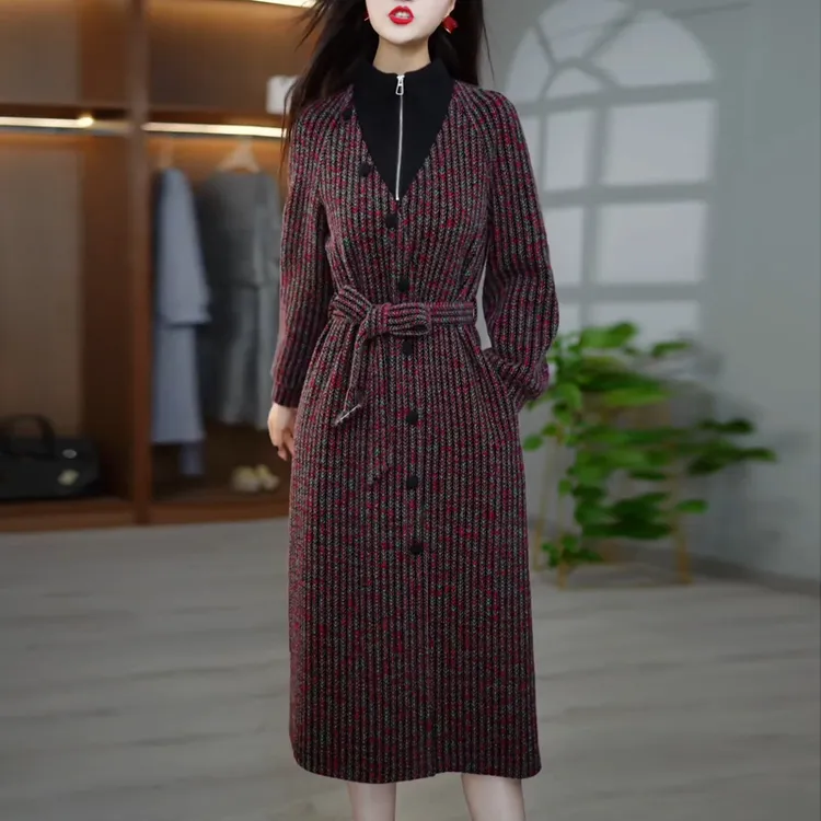 高端时尚立领长袖连衣裙女2024年秋冬新款配大衣妈妈休闲加厚裙子