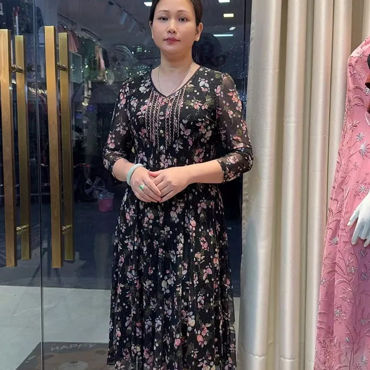 台湾纱修身显瘦优雅气质连衣裙透气舒适