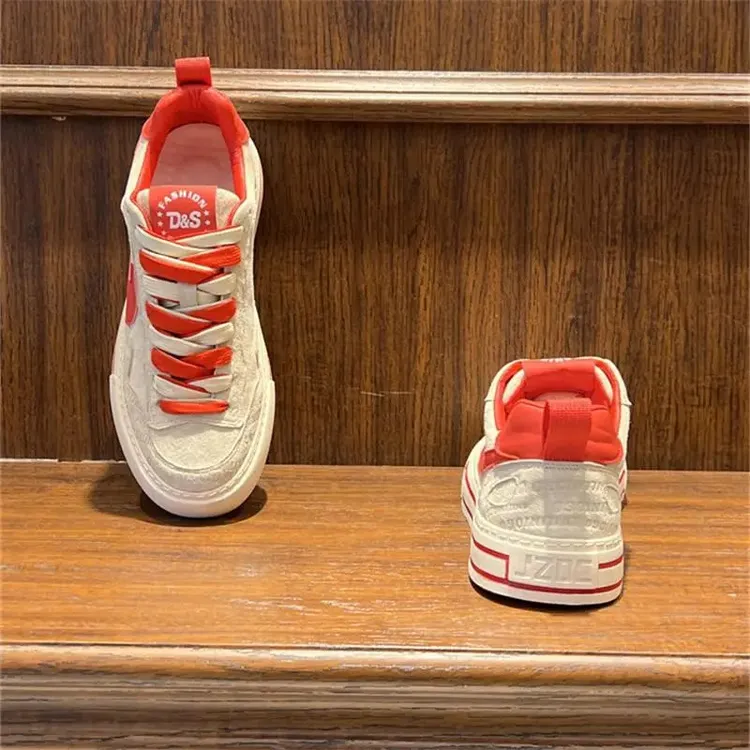 男鞋2025秋冬季新款拼色板鞋加绒保暖休闲鞋低帮轻质百搭运动鞋男