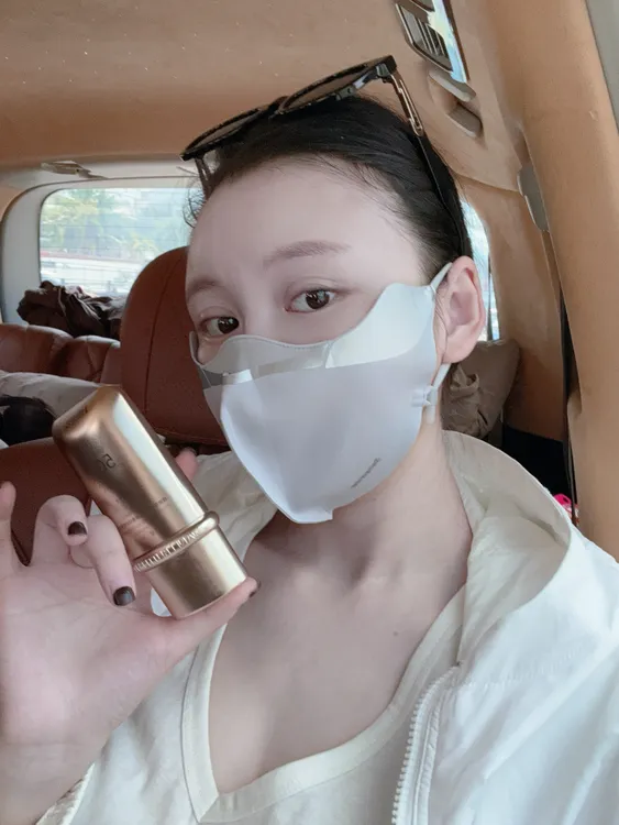 别的不说这个防晒我用七年了