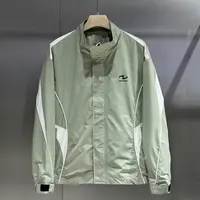 绿色Z-8820立领撞色.暗纹格透气舒适面料.情侣款穿搭外套