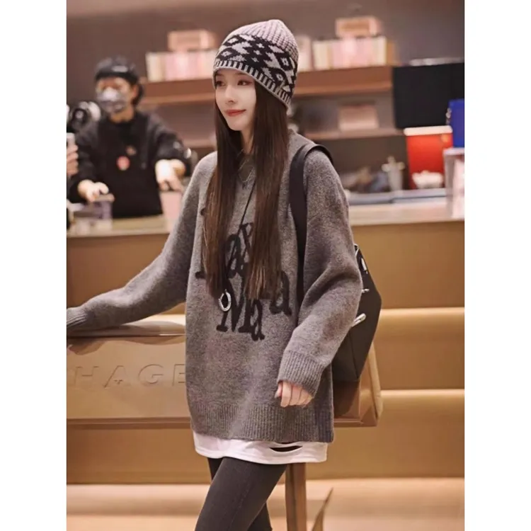 灰色毛衣秋冬女款2025新款冬季遮屁股洋气独特漂亮假两件针织上衣