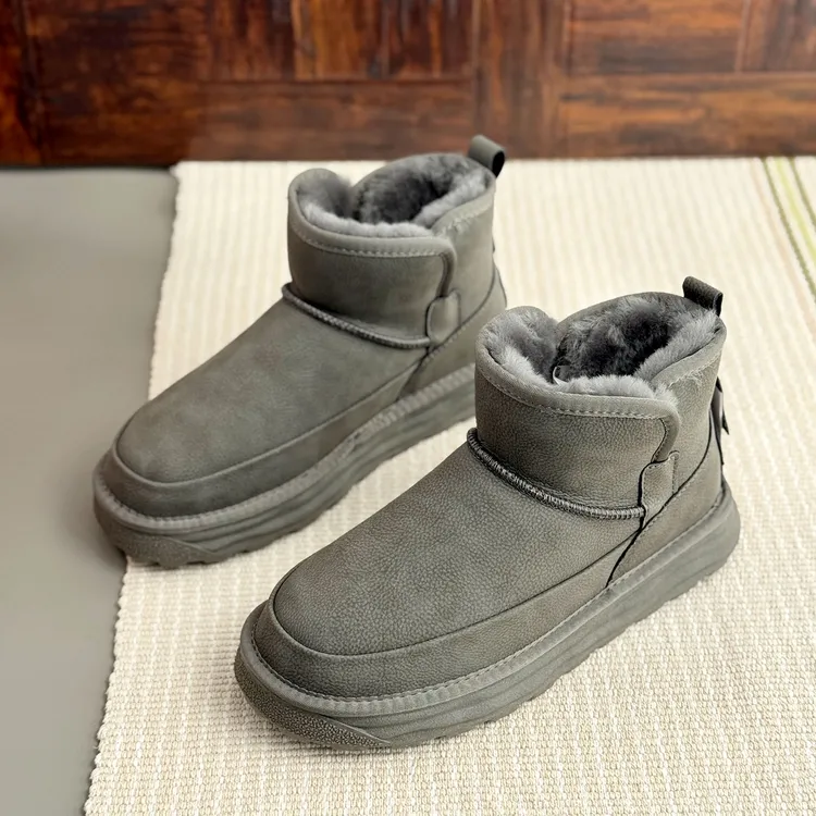 羊毛男雪地靴荔枝纹皮面保暖防水防滑棉靴时尚成人时尚雪地靴2468