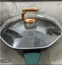 不粘八角炒锅家用炒菜煎炒锅无油烟麦饭石， 款式颜色随机发