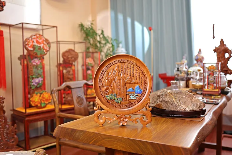 桃木雕刻景泰蓝看盘福盘送老师送长辈送朋友伴手礼