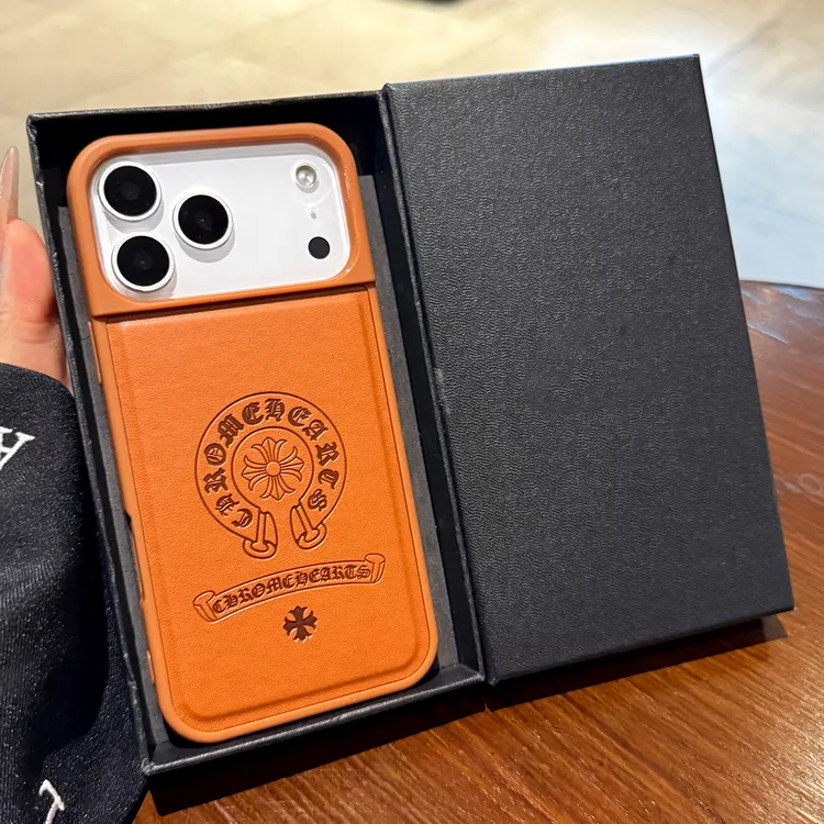 克罗心压花皮质适用苹果17promax手机壳iPhone16潮牌15/14/13高级