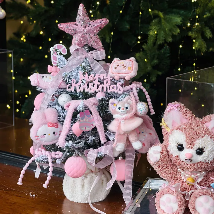 《L B D R》圣诞系列礼物旋转八音盒积雪圣诞树小星人KT猫贝尔