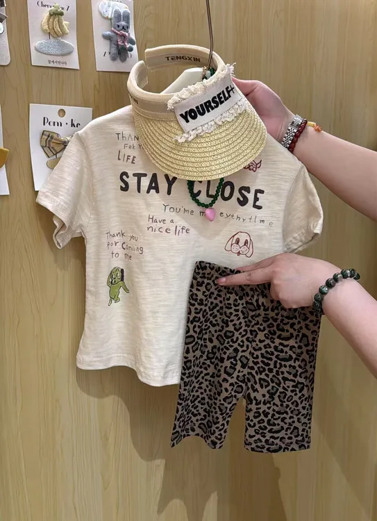 【DDM】儿童新款小众短袖T英文字母卡通图案短袖豹纹鲨鱼芭比裤8821