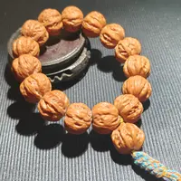 【中国涞水麻核桃协会】26 G14948-京八棱手持-22-23mm-