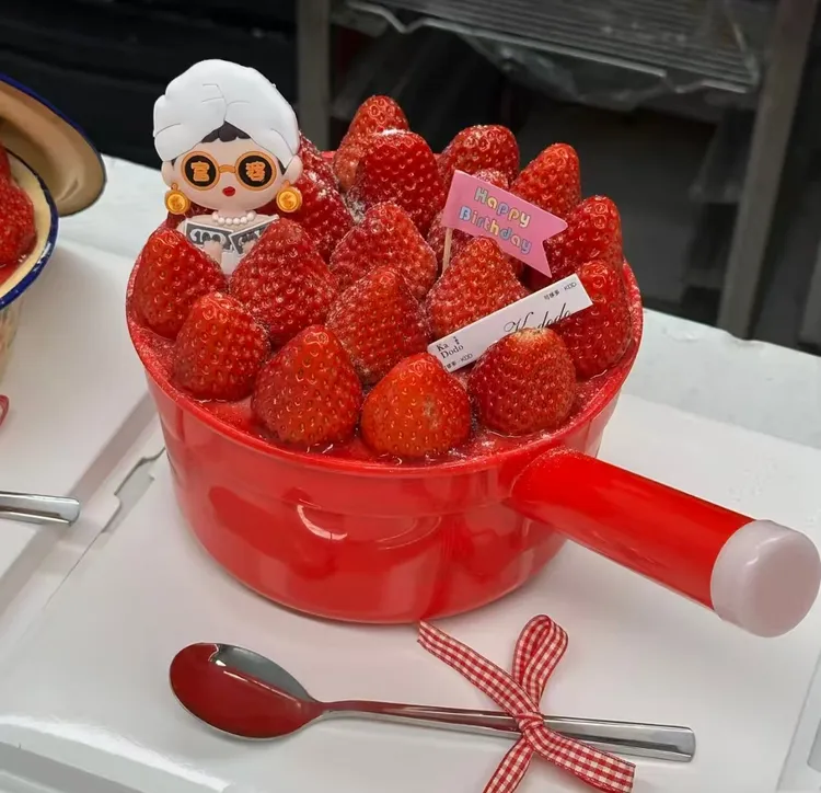 珠江加厚水勺熟胶大号水勺水瓢家用塑料舀水壳耐酸碱耐摔