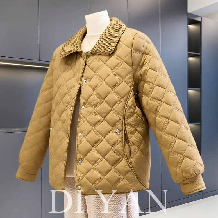 洋气妈妈秋冬装加绒加厚棉袄中年女装新款棉衣中老年格子棉服外套