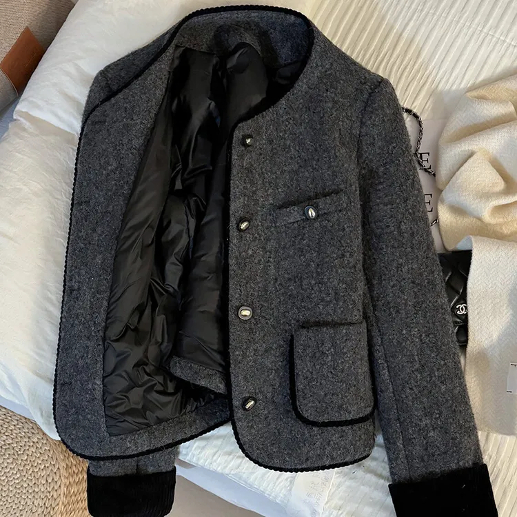 灰色女神范羽绒内里小香风短外套女2025冬季新款撞色拼接设计上衣