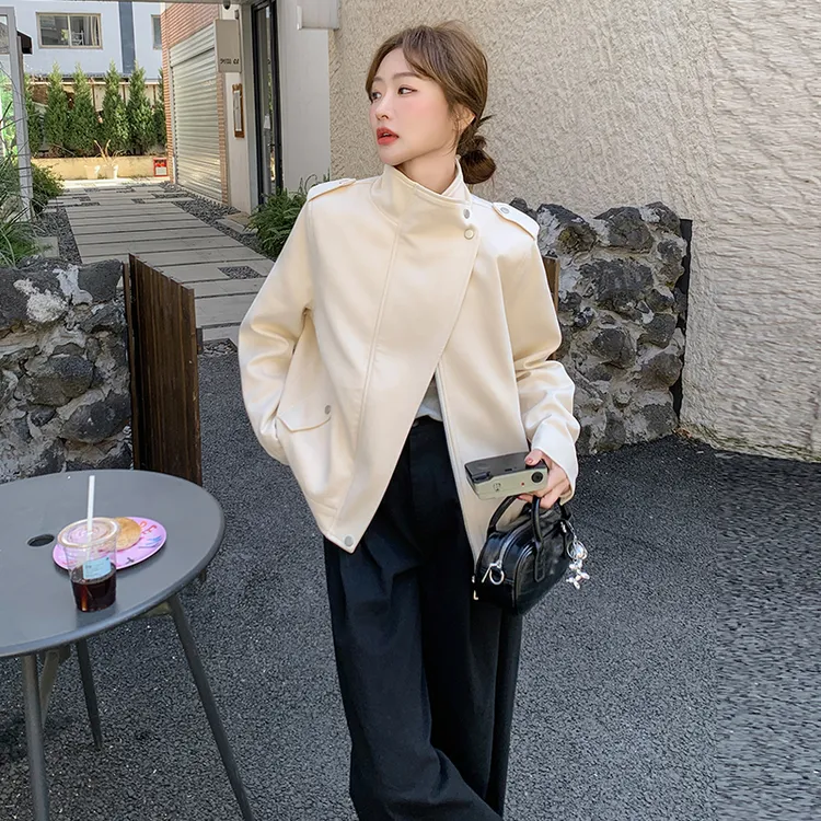 白色皮绒工装外套女春秋2025新款高级感机车服设计感小众流行