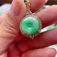 翡翠银S925镶嵌颈饰翡翠