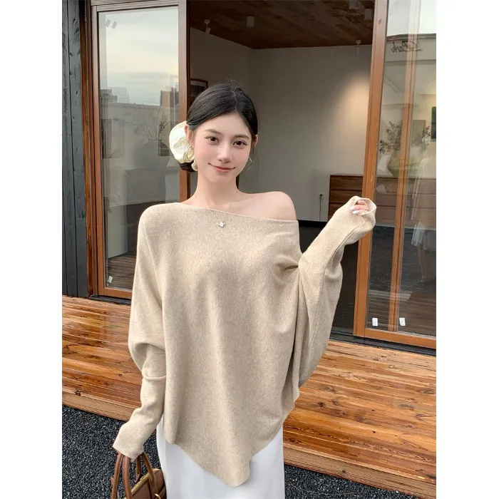 韩系慵懒风蝙蝠袖长袖针织衫女秋冬季不规则软糯毛衣宽松斜肩上衣