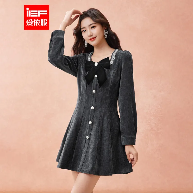 IEF/爱依服2025冬季新款法式轻奢风气质小女人通勤显瘦百搭连衣裙