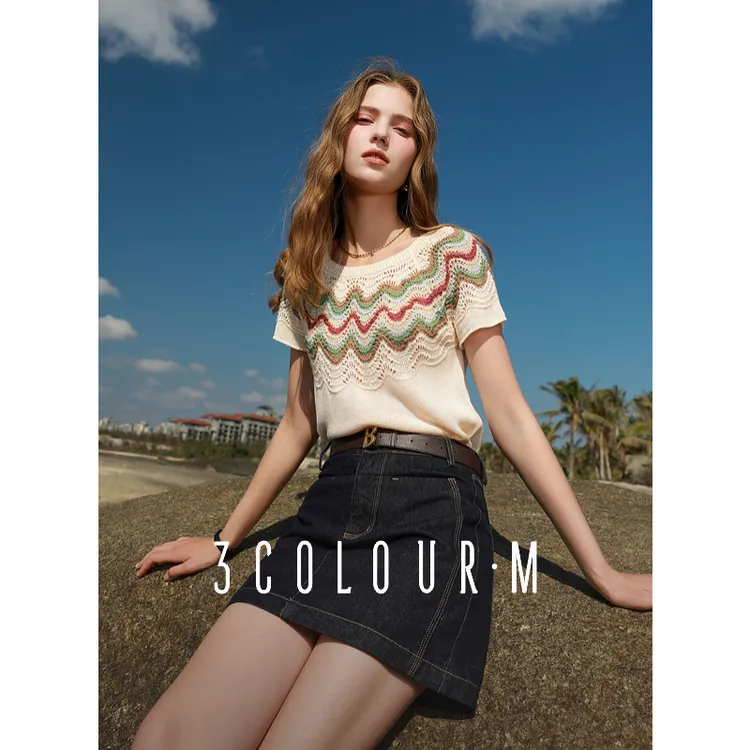 三彩2025春季新款镂空钩花波浪撞色短袖针织衫度假短款套头洋气M