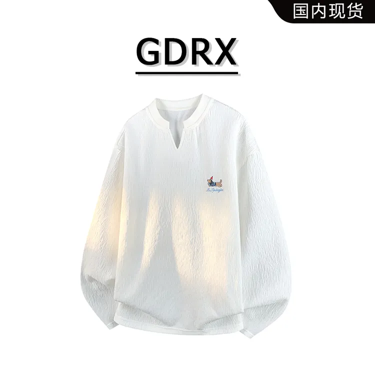 GDRX2025秋季小狗个性设计男款长袖T恤卡通图案v领休闲宽松上衣