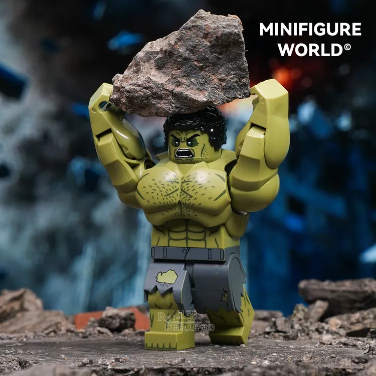 超级英雄绿巨人无敌浩克漫威复仇者联盟可动关节拼装积木人仔玩具