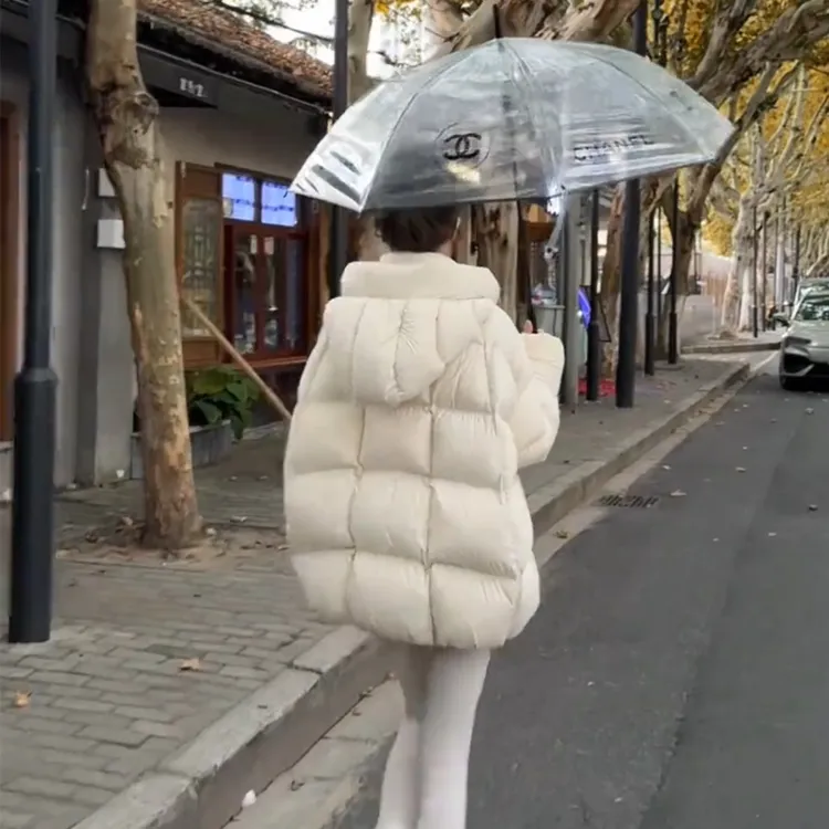 2025冬新款90%白鹅绒简约云朵泡芙抽绳收腰羽绒服女显瘦加厚保暖