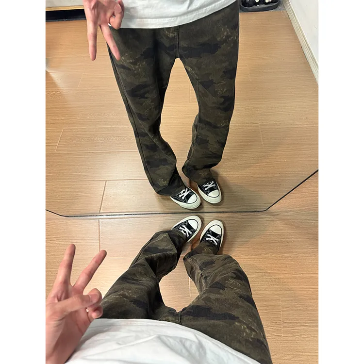 美式复古弯刀迷彩牛仔裤男款秋冬加绒高街裤子潮牌窄版显瘦微喇裤
