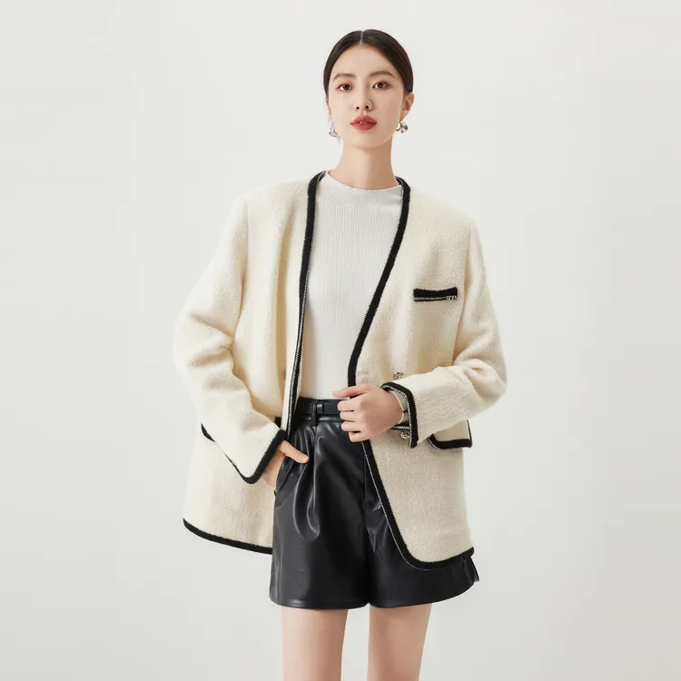 BADINA短外套634E027