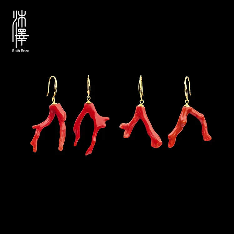 沐泽【珊瑚心・鸿运枝】意大利沙丁红珊瑚树枝随形耳钩(多样性发其一