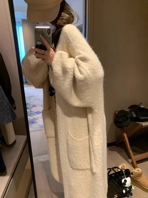 韩系软糯高级感慵懒风中长款针织开衫女秋冬加厚宽松毛衣外套大衣