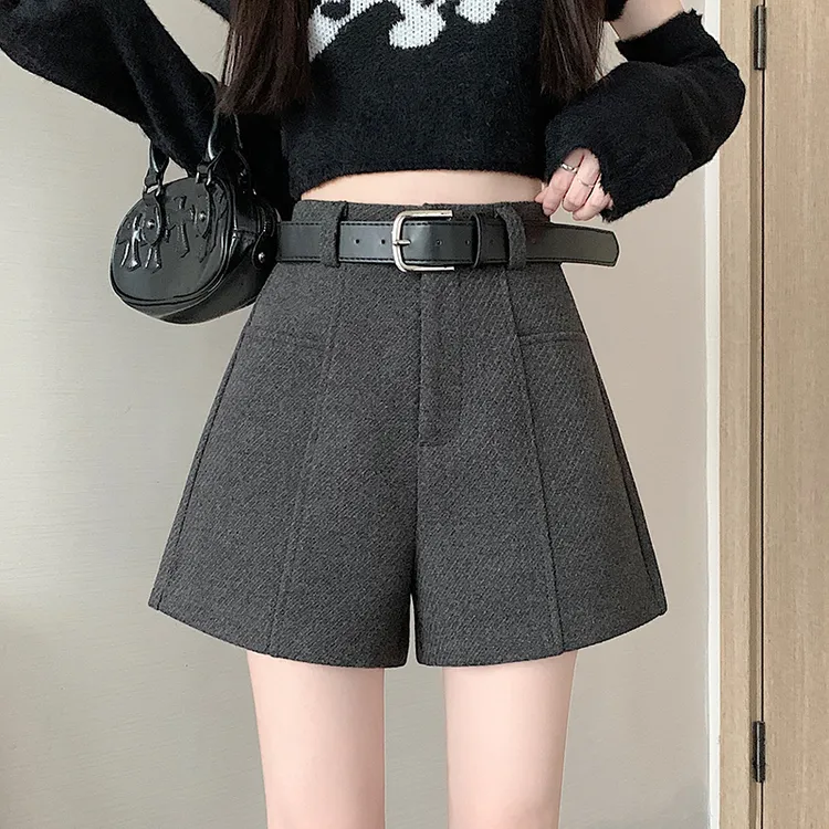 爆款高腰毛呢短裤女2025秋冬新款高腰休闲阔腿裤外穿显瘦口袋靴裤