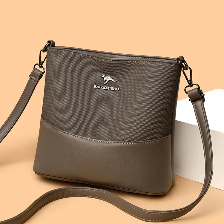 新款百搭女士手袋小包包斜挎包车缝线单肩潮流多层水桶包中年1855