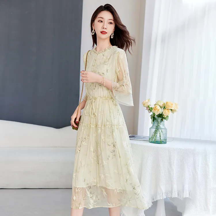 洛水云裳 杭州丝绸品牌女款黑色洋气高端V领法式连衣裙紫色轻奢