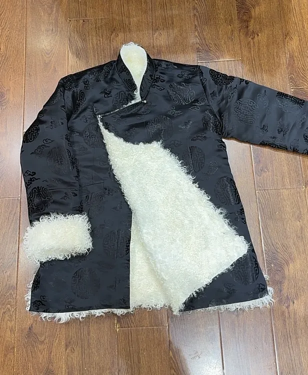 针尖梦新款羊毛外套