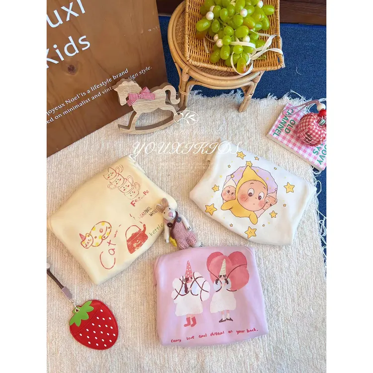 现飞飞家·涂鸦画25秋冬新款卡通印花显白洋气加厚韩版卫衣 FF2972