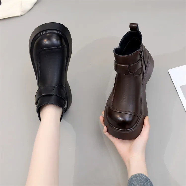 厚底切尔西马丁靴女2025冬季新款棕色复古单靴显脚小增高加绒短靴