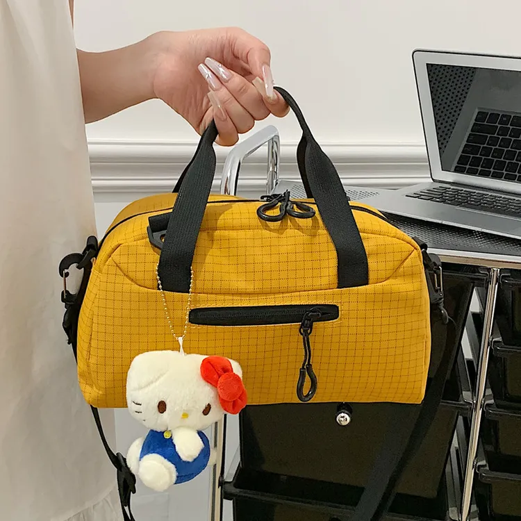 新品户外斜挎包女单肩包日系男女手提包运动夏季包包山系保龄球包