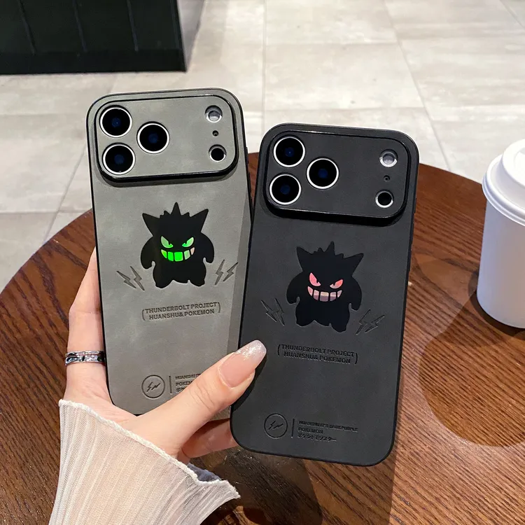 耿鬼镭射翻毛皮适用iPhone17promax手机壳苹果16pro新款13p防摔15