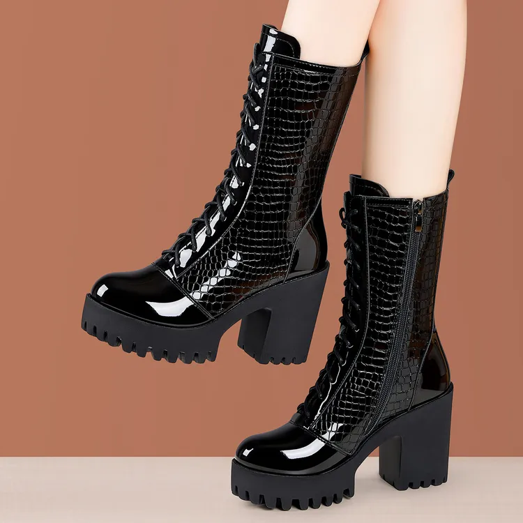 漆皮时尚百搭高跟粗跟秋冬季中筒靴女马丁靴厚底中筒新款马丁靴