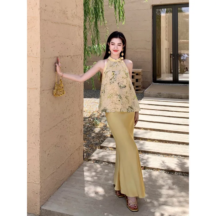 凌茜恣禾【灼华裾】国风新中式花色丝绒烧花上衣缎面鱼尾半身裙套装