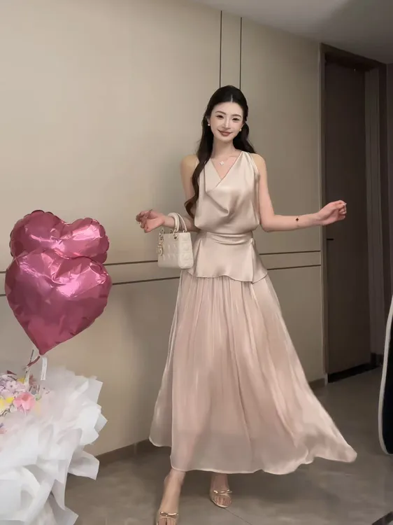 女装夏装套装2025新款爆款洋气轻奢气质荡领无袖上衣半身裙两件套