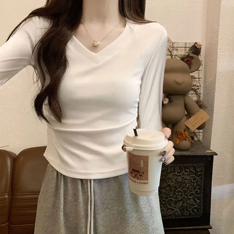 秋季韩版百搭气质v领t恤女装设计感纯色修身显瘦内搭长袖打底上衣