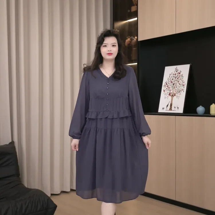 胖依依大码女装气质百搭显瘦时尚减龄洋气百搭长袖连衣裙ZB6035