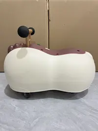 毛毛虫玩具车 ，款式颜色随机发