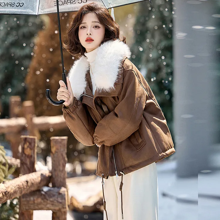 2025韩版冬季新款气质百搭时髦大毛领羽绒服白鸭绒晚宴场合女装